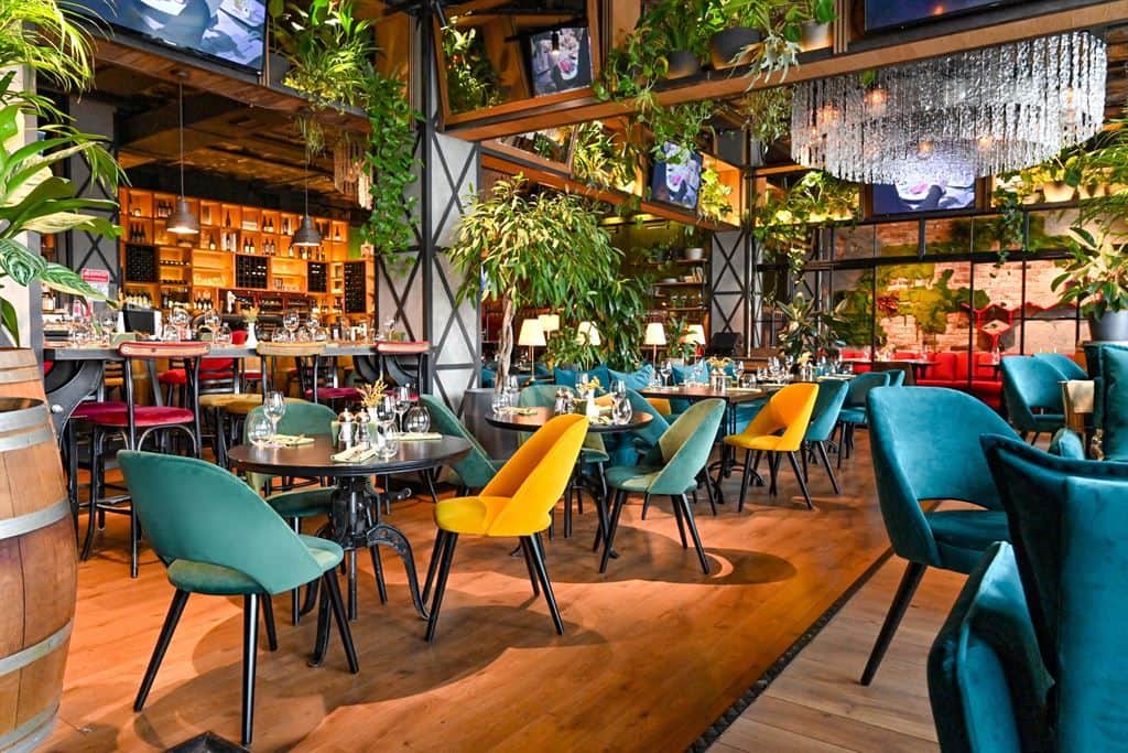 Restaurant · 160 m² · Fonds de commerce — photo 1