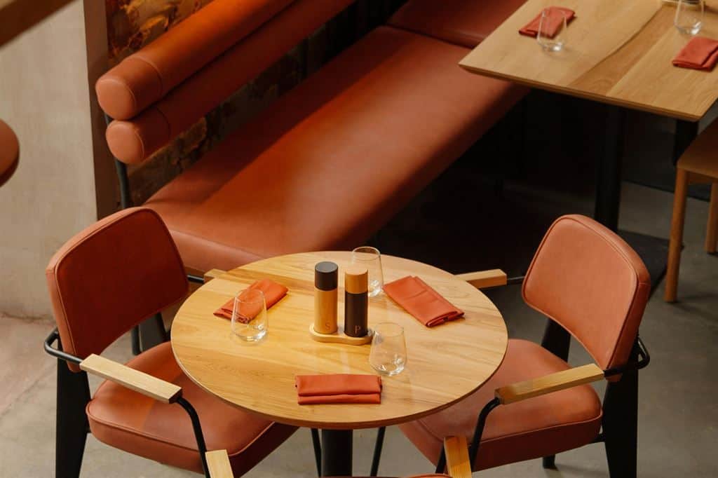 Bar · 170 m² · Fonds de commerce — photo 1