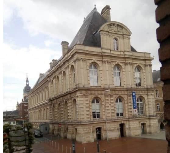 Local commercial · 140 m² · Fonds de commerce — photo 1