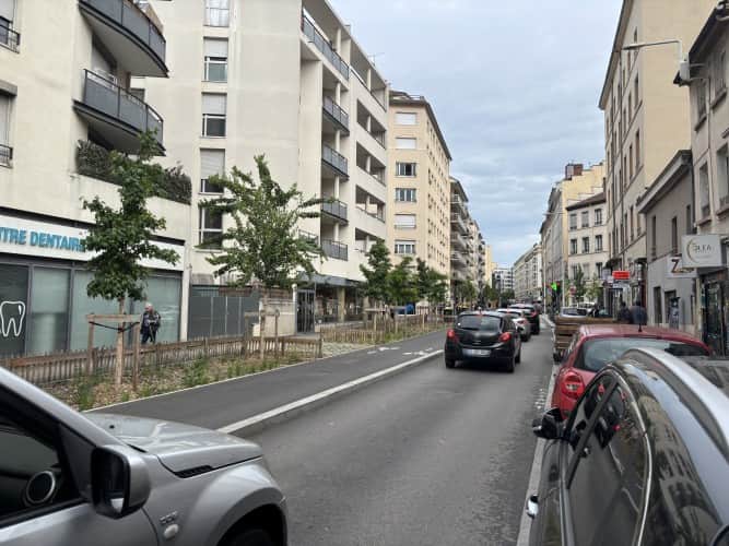Local commercial · 80 m² · Fonds de commerce — photo 1