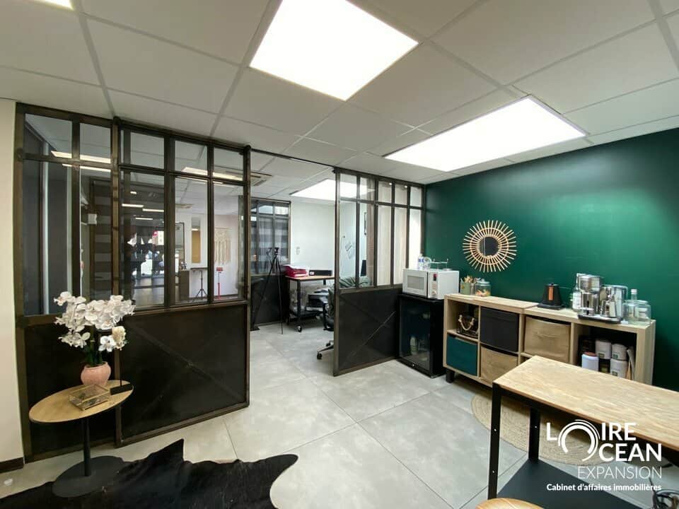 Local commercial · 70 m² · Location — photo 1
