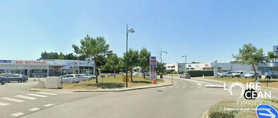 Local commercial · 600 m² · Location — photo 1