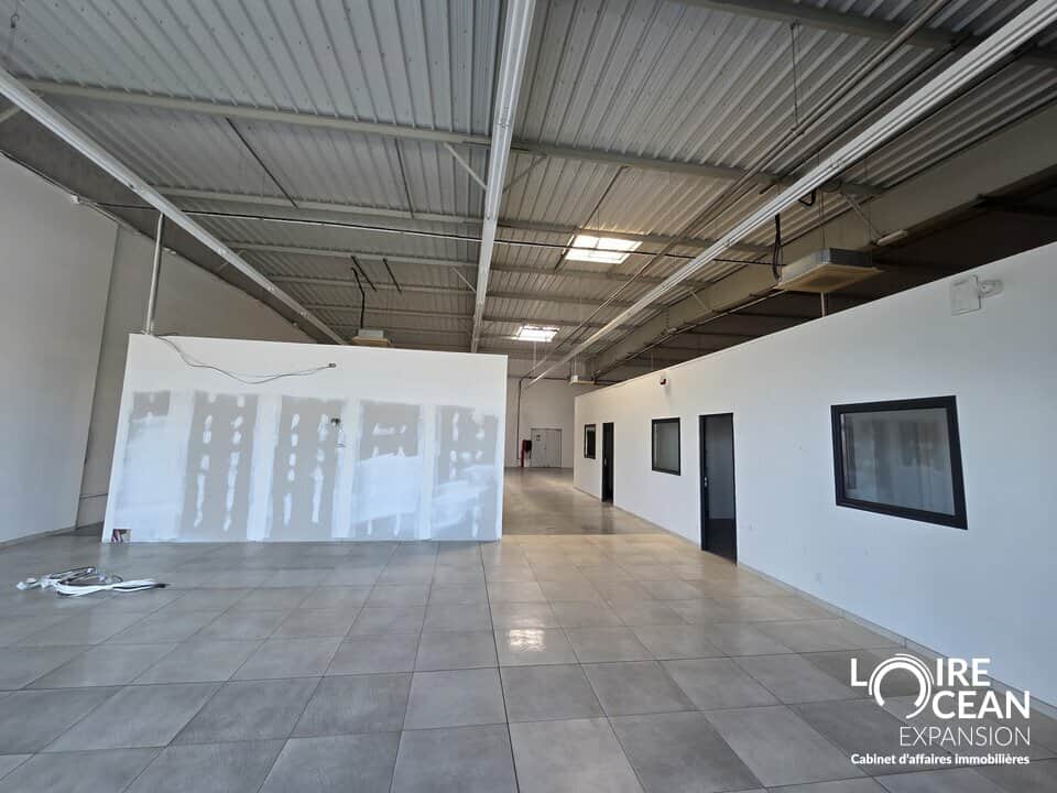 Local commercial · 600 m² · Location — photo 1
