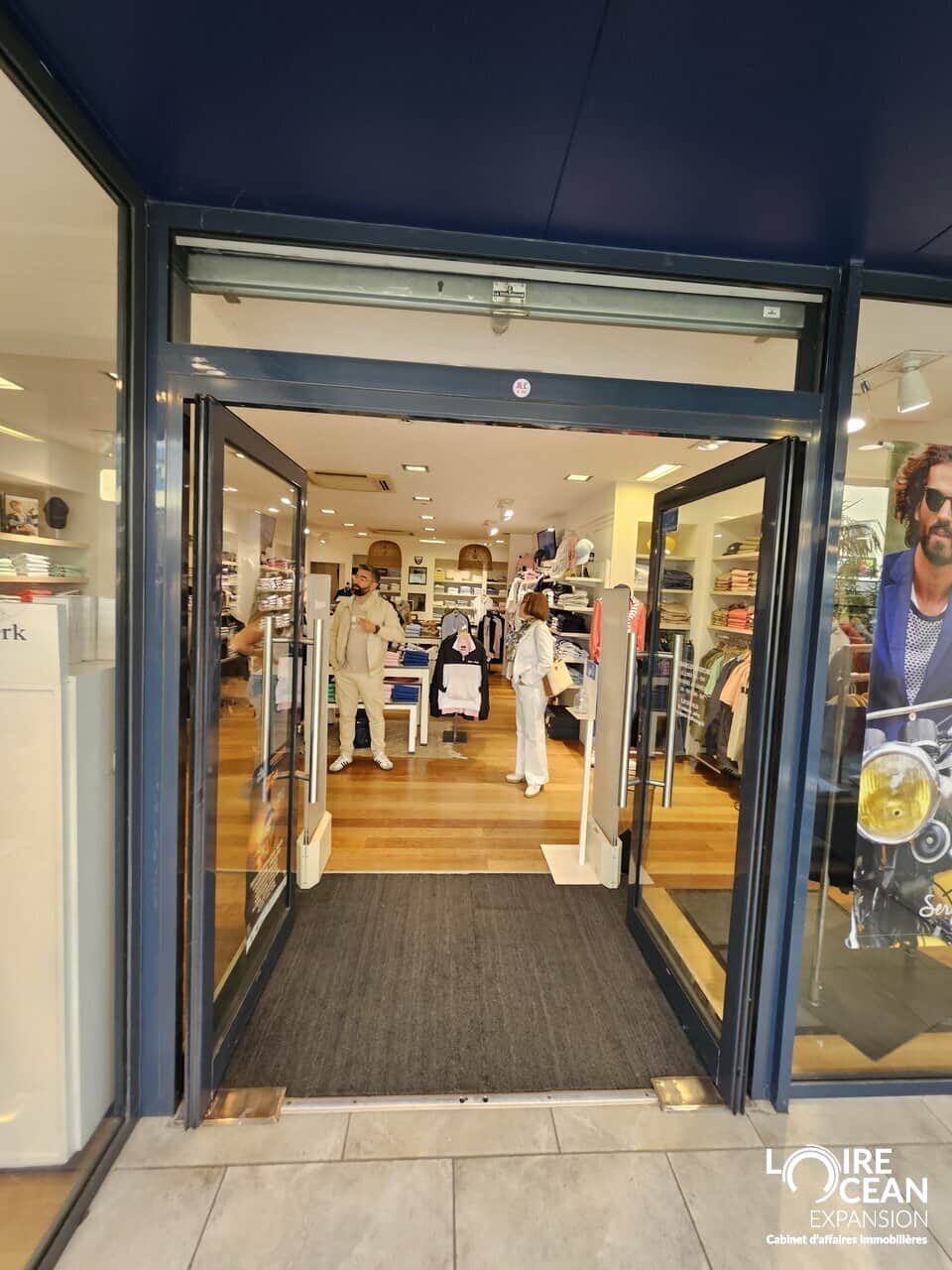 Local commercial · 120 m² · Location — photo 1