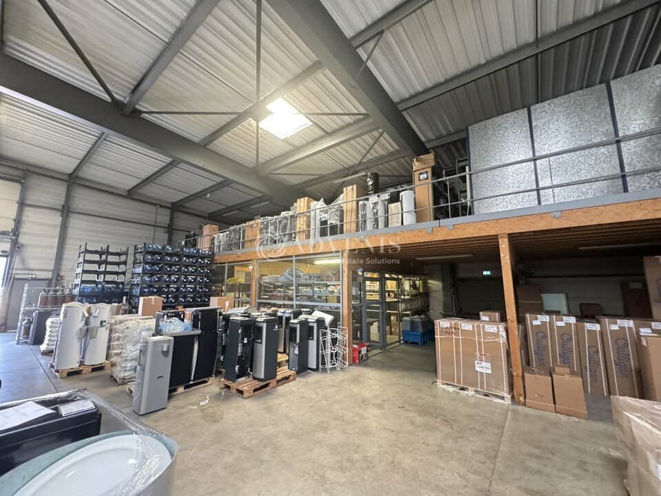 Local commercial · 960 m² · Achat des murs — photo 1