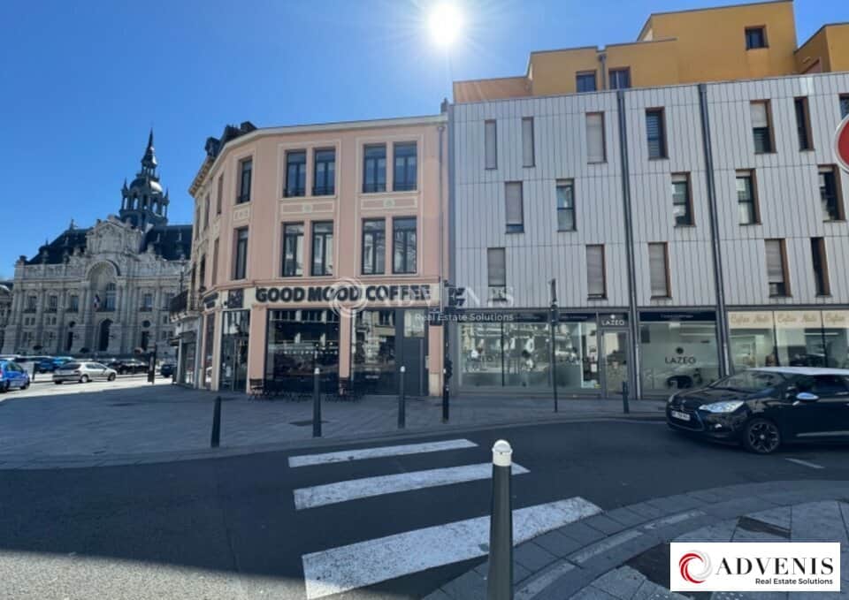 Local commercial · 115 m² · Location — photo 1