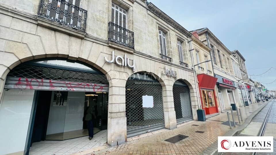 Local commercial · 200 m² · Location — photo 1