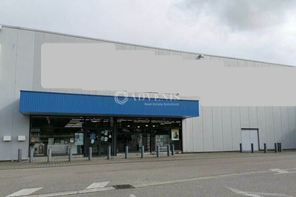 Local commercial · 1200 m² · Location — photo 1