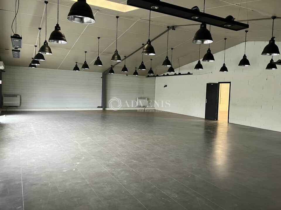 Local commercial · 750 m² · Achat des murs — photo 1