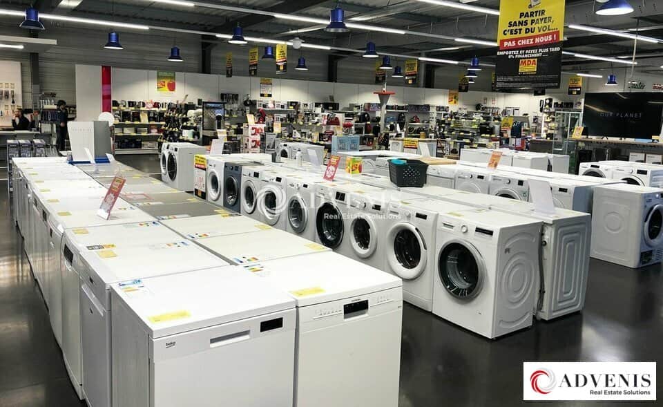 Local commercial · 1470 m² · Location — photo 1