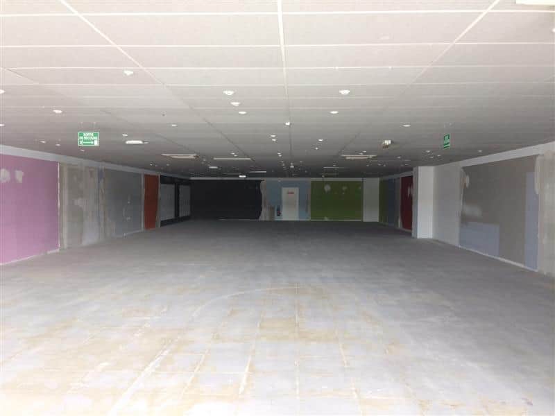 Local commercial · 563 m² · Location — photo 1