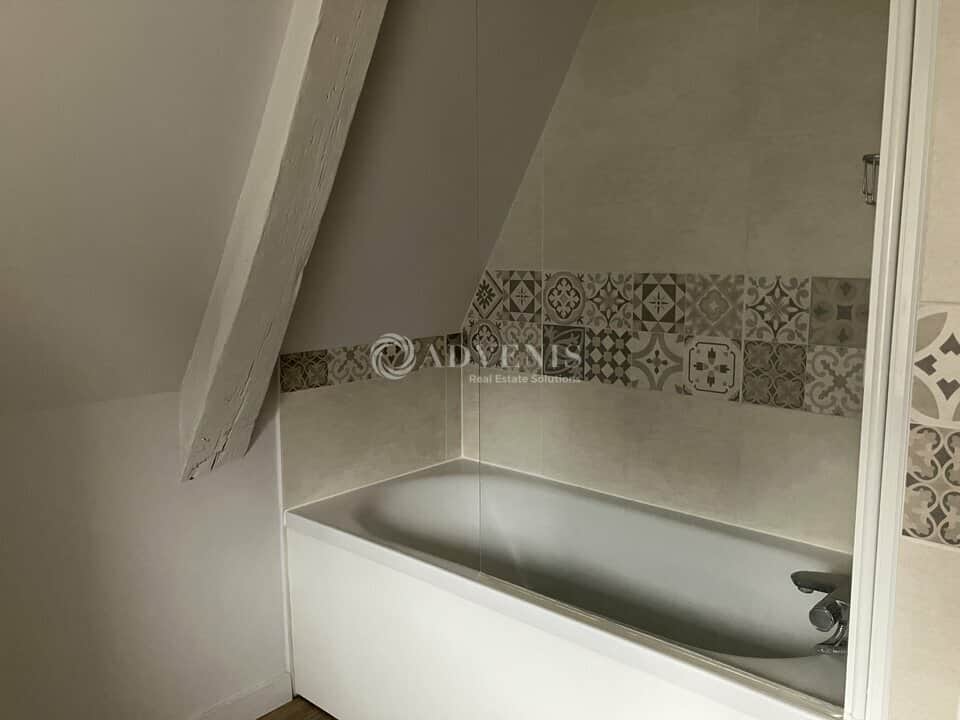 Murs commerciaux · 365 m² · Achat des murs — photo 1
