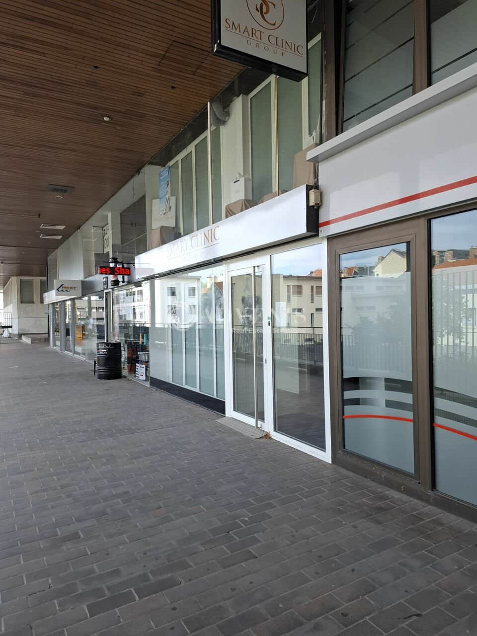 Local commercial · 120 m² · Location — photo 1