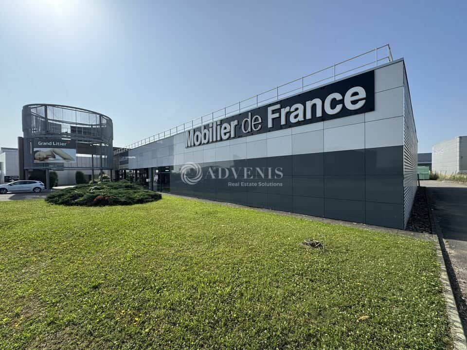 Local commercial · 800 m² · Location — photo 1