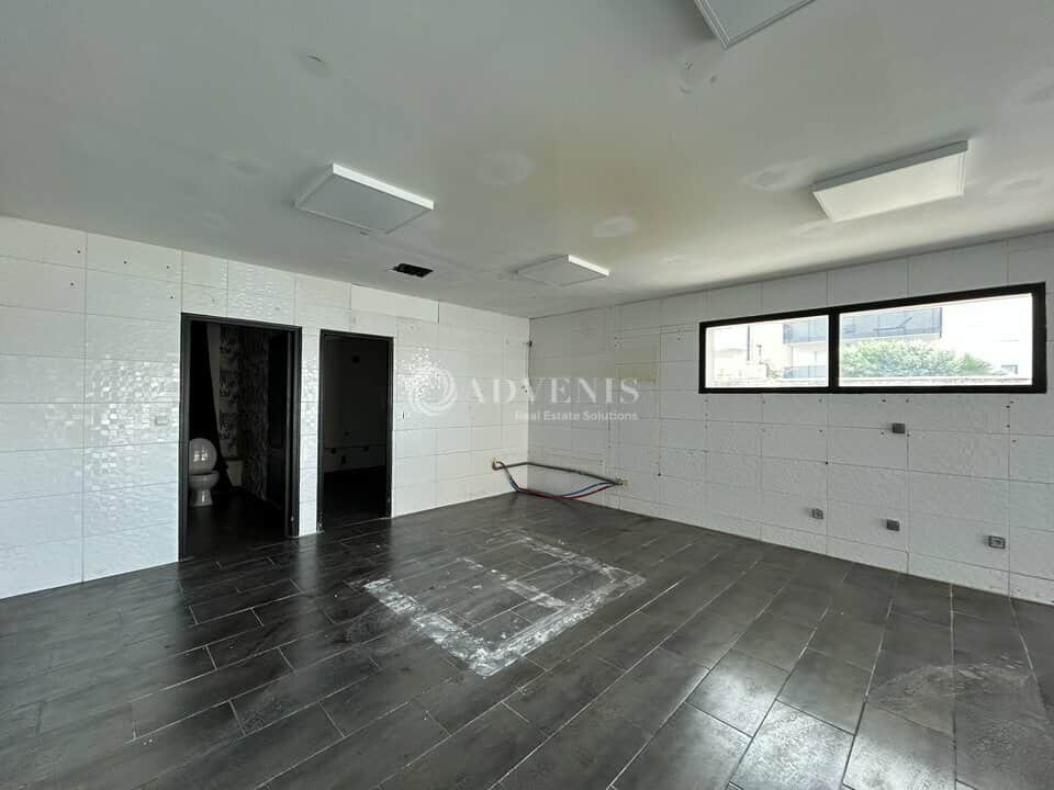 Local commercial · 70 m² · Location — photo 1