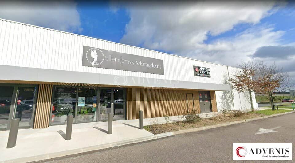 Local commercial · 360 m² · Location — photo 1