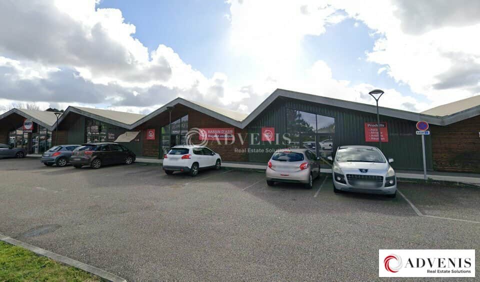 Local commercial · 282 m² · Location — photo 1