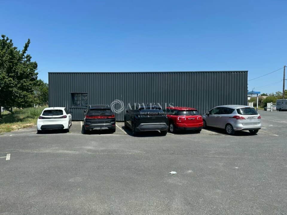 Local commercial · 130 m² · Location — photo 1