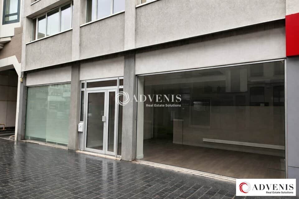 Local commercial · 105 m² · Achat des murs — photo 1