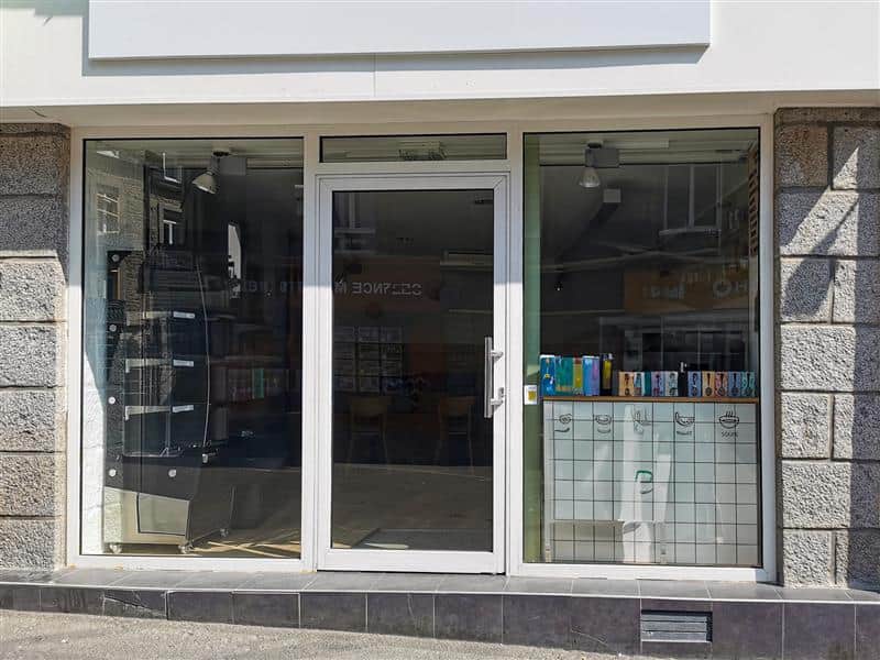 Local commercial · 35 m² · Location — photo 1