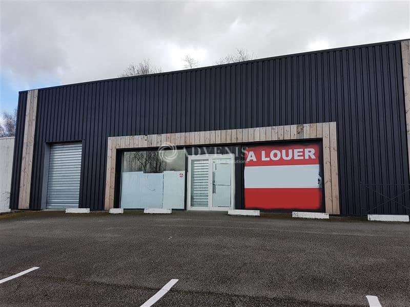 Local commercial · 550 m² · Location — photo 1