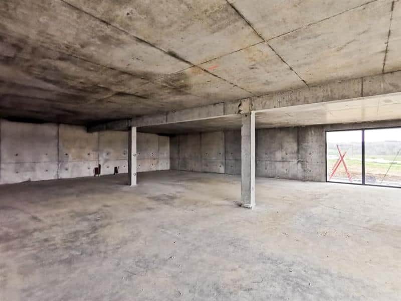 Local commercial · 300 m² · Location — photo 1