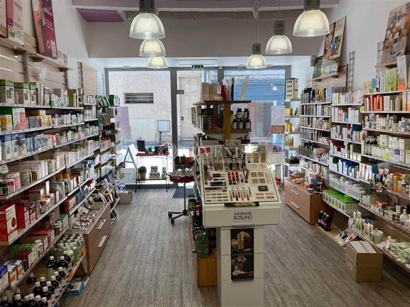 Local commercial · 70 m² · Fonds de commerce — photo 1