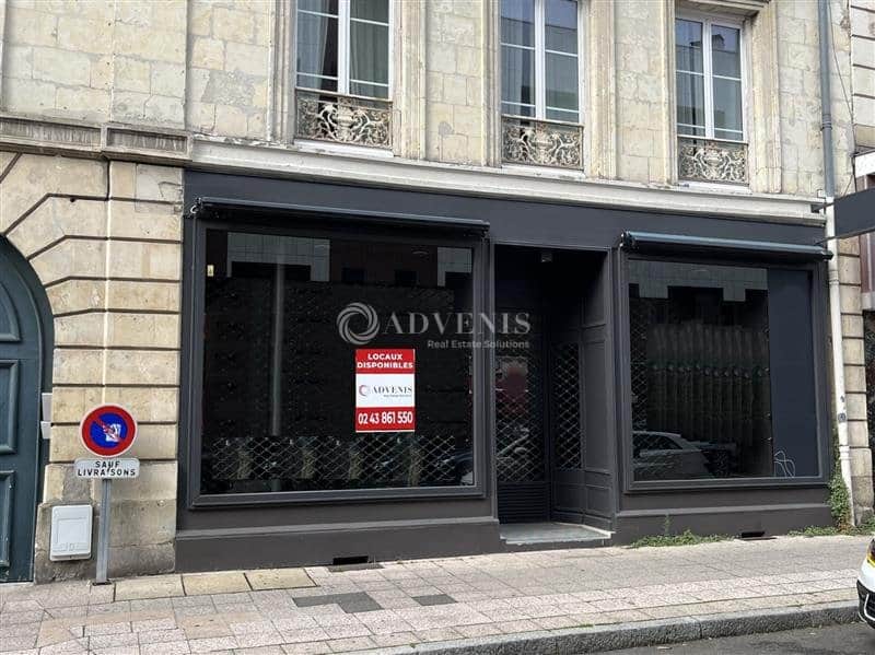 Local commercial · 166 m² · Achat des murs — photo 1