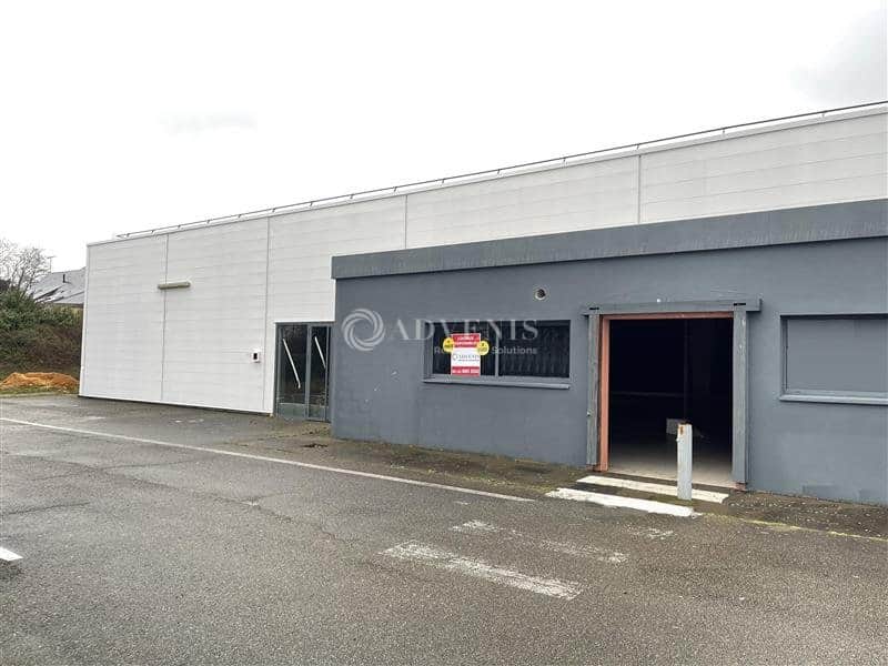 Local commercial · 1015 m² · Achat des murs — photo 1