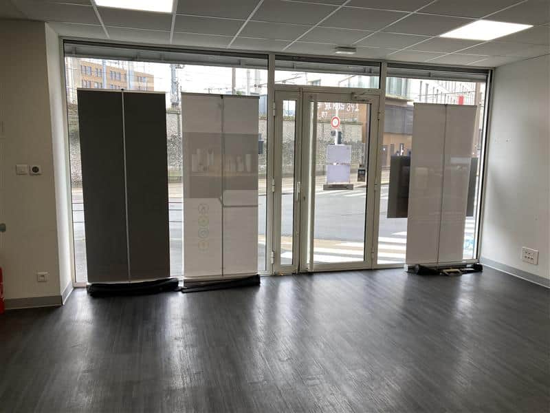 Local commercial · 50 m² · Location — photo 1