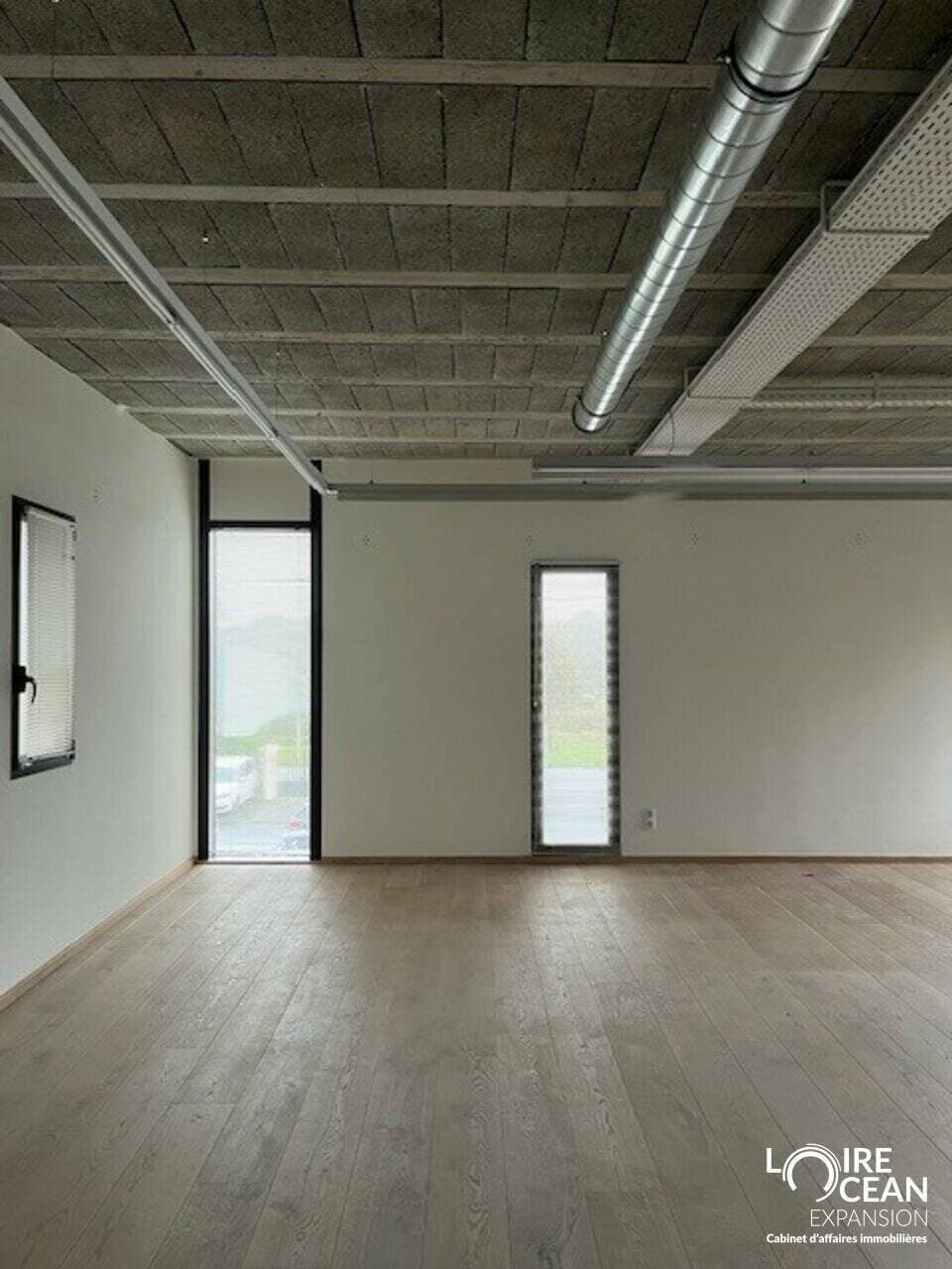 local Nantes 44000 — photo 1