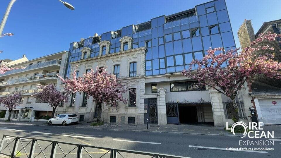 local Nantes 44000 — photo 1