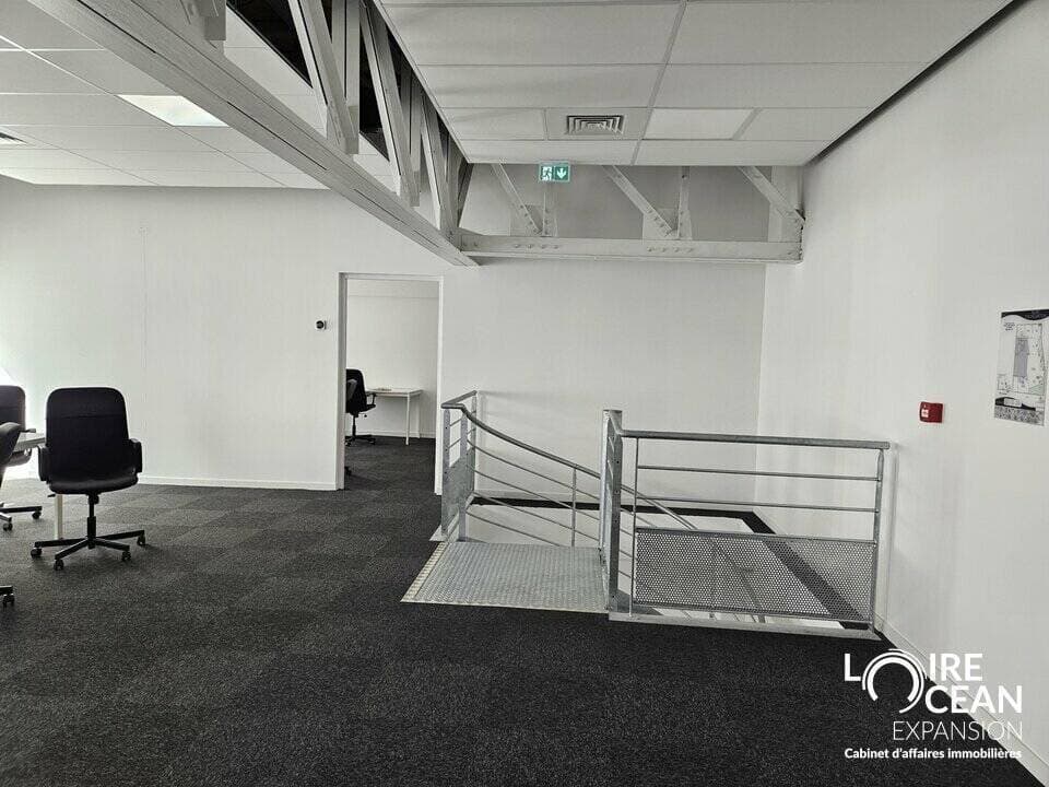 Local commercial · 480 m² · Location — photo 3