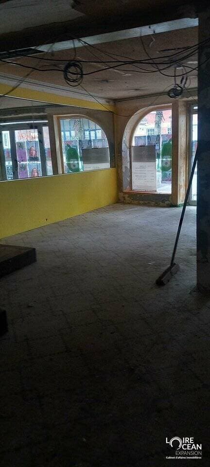 Local commercial · 250 m² · Location — photo 2
