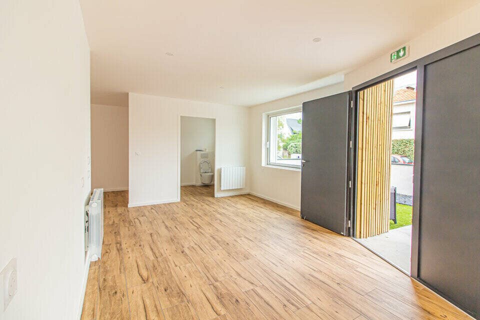 Local commercial · 62 m² · Location — photo 2