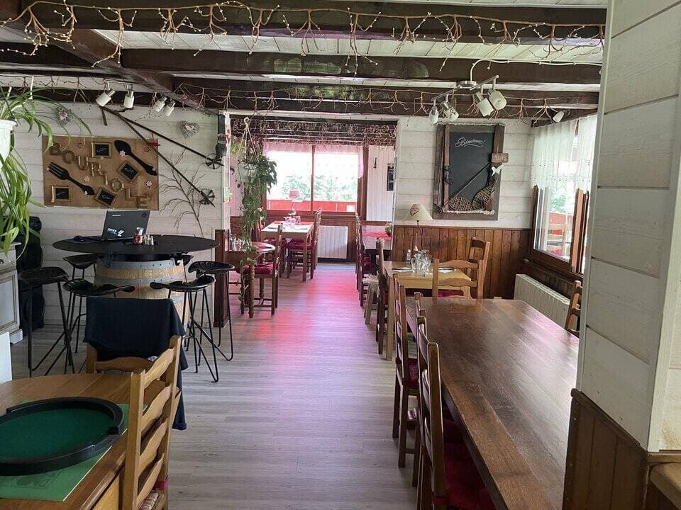 Restaurant · 115 m² · Achat des murs — photo 3