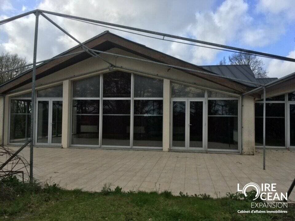 Local commercial · 14745 m² · Achat des murs — photo 3