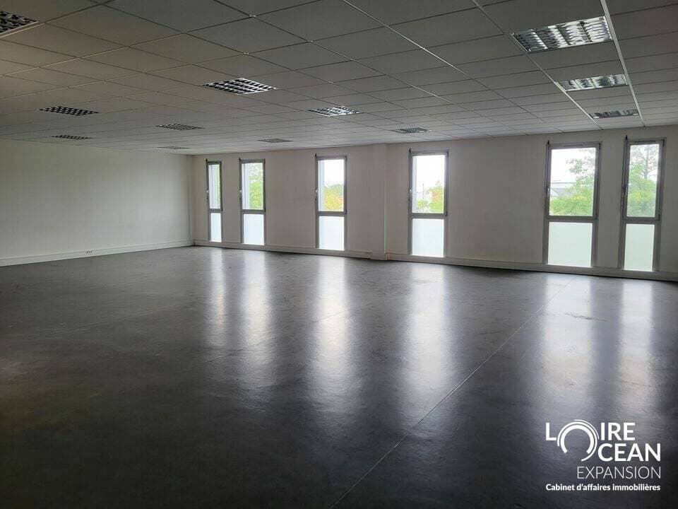 bureaux - activités tertiaires et services Pornic 44210 — photo 1