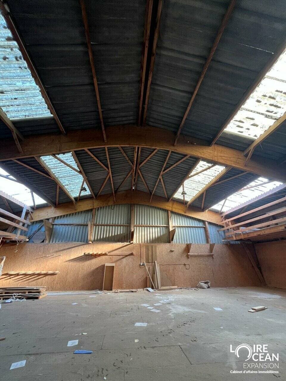 Local commercial · 65 m² · Achat des murs — photo 2