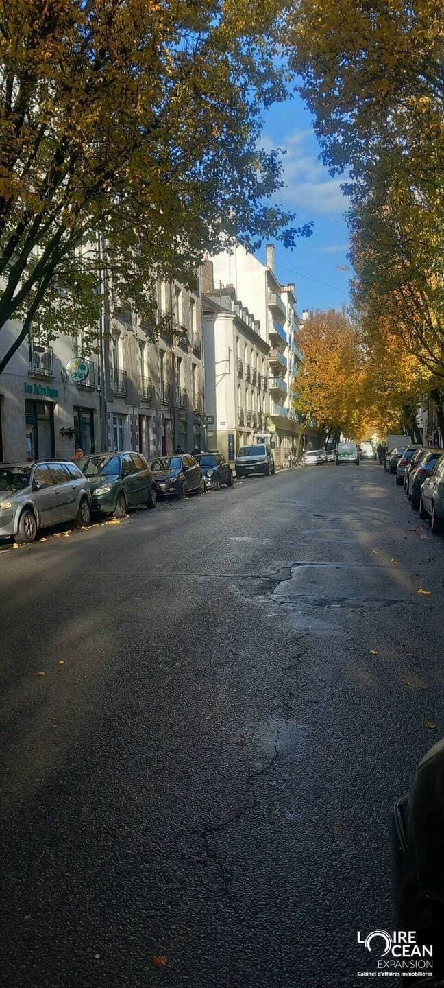 local Nantes 44100 — photo 1