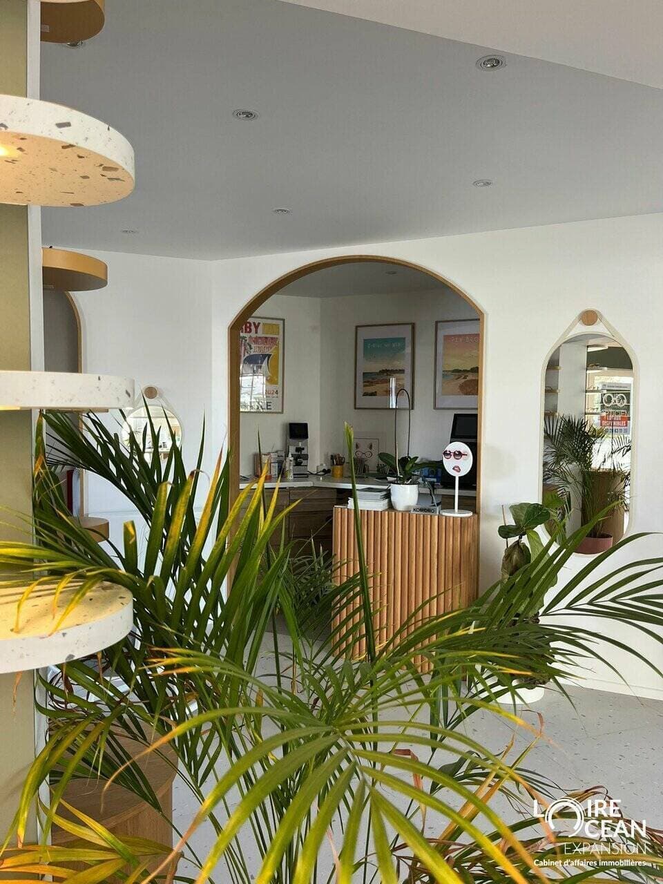 Local commercial · 675 m² · Location — photo 2