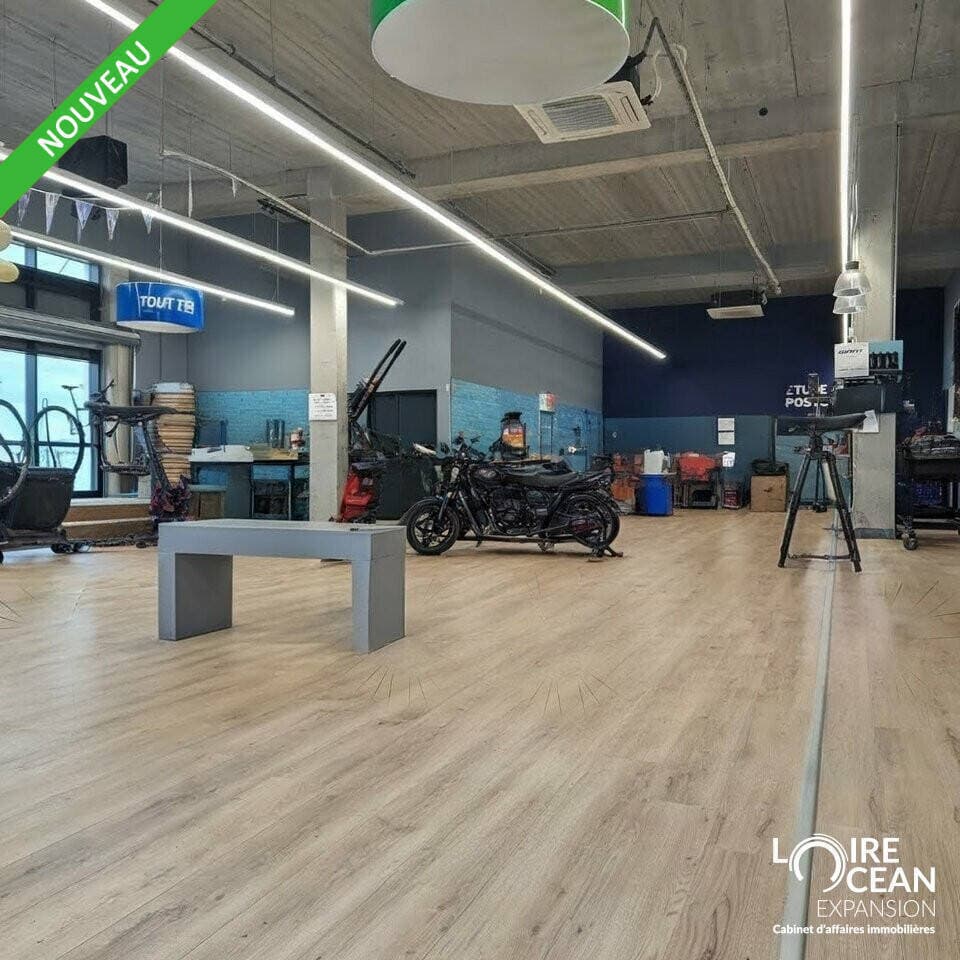 Local commercial · 390 m² · Location — photo 3
