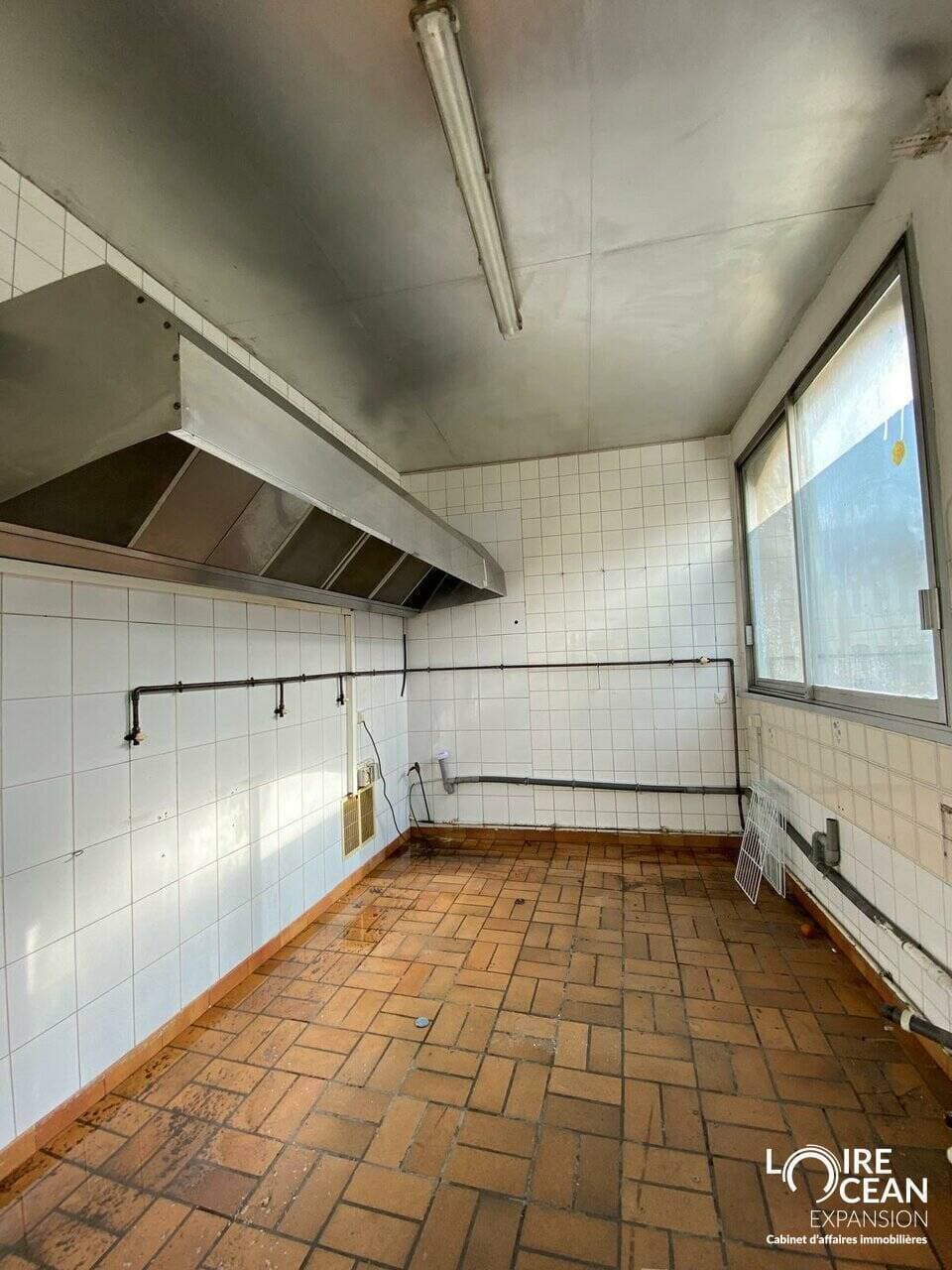 Local commercial · 407 m² · Achat des murs — photo 3