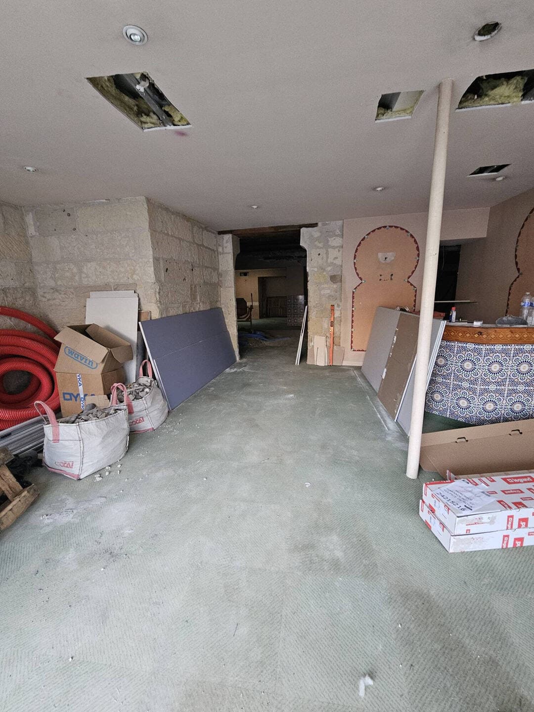 Local commercial · 260 m² · Achat des murs — photo 2