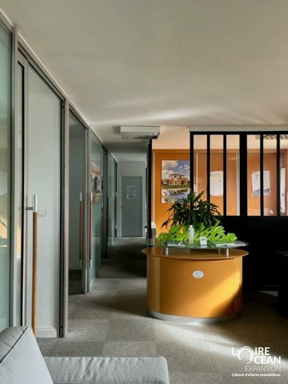 Local commercial · 160 m² · Location — photo 2