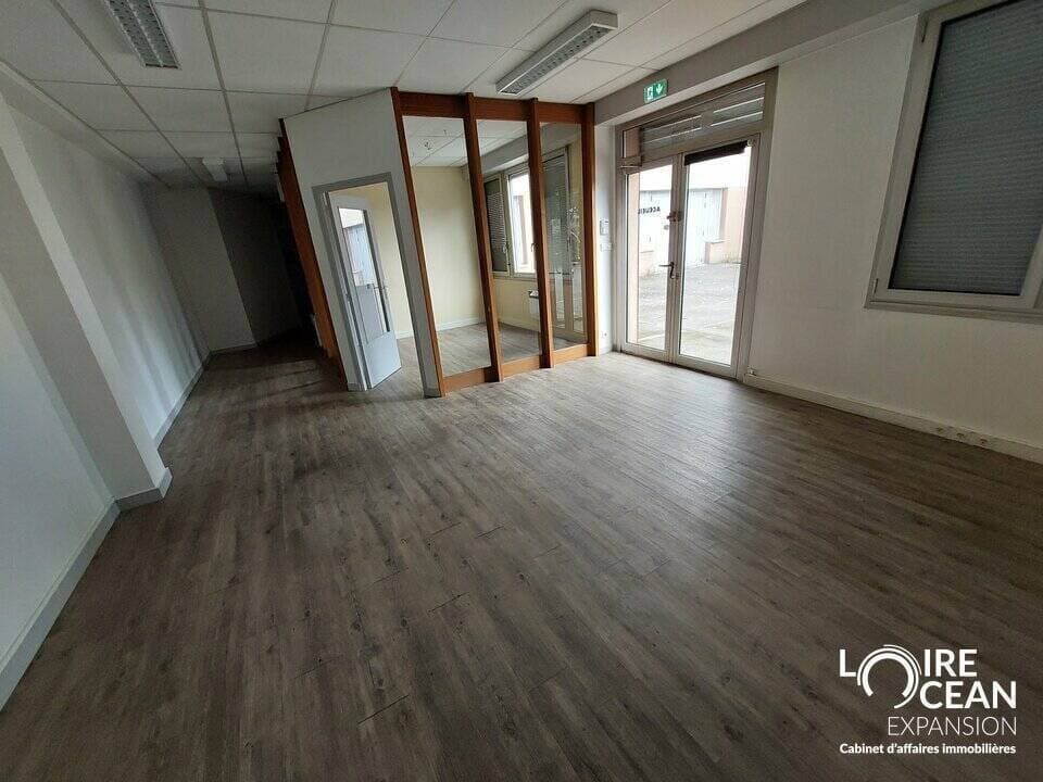 Local commercial · 394 m² · Achat des murs — photo 1