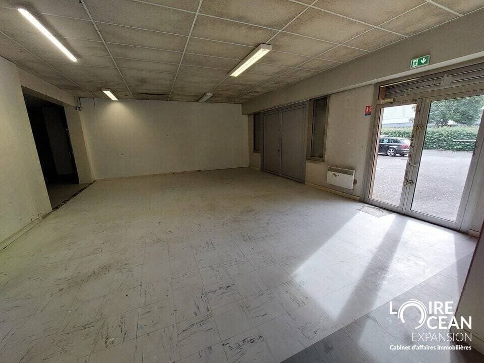 Local commercial · 394 m² · Achat des murs — photo 2