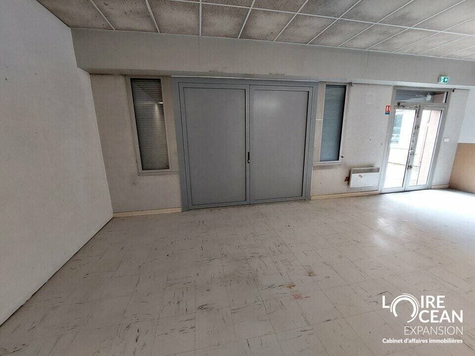 Local commercial · 394 m² · Achat des murs — photo 3