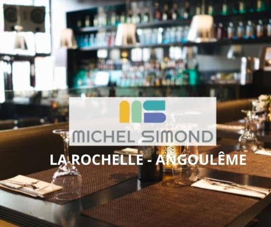 Sur emplacement face mer bar restaurant glacier saisonnier 7 mois station balneaire reputee charente maritime 17 proche re · Fonds de commerce — photo 1