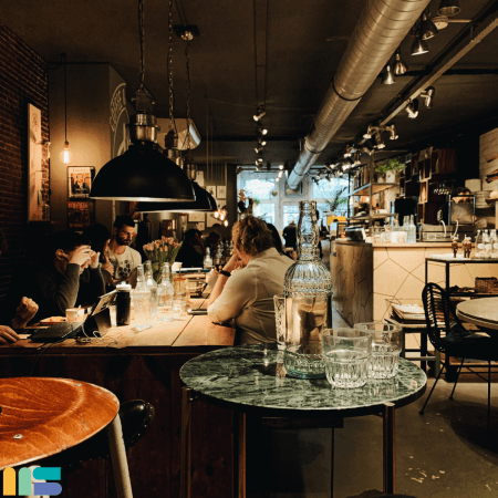 Local commercial 600 m² — Val-d'Oise — photo 1